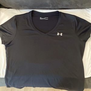 Under Armour shirt. Brand new without tags. Woman’s XL.